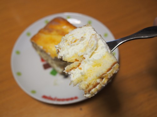 冨久家ロールケーキ