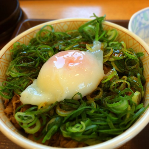 すき家のねぎたま牛丼