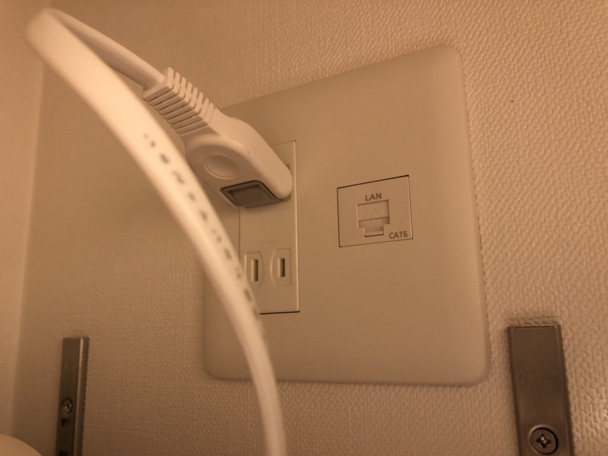 Lanケーブルを電話線として利用する方法